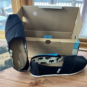 TOMS Women’s Classic Black Canvas Alpargata Size 9.5 Shoes